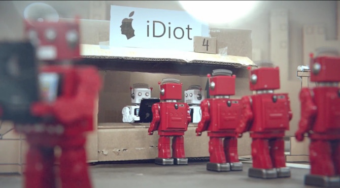 iDiots : Petits Robots asservi à Apple